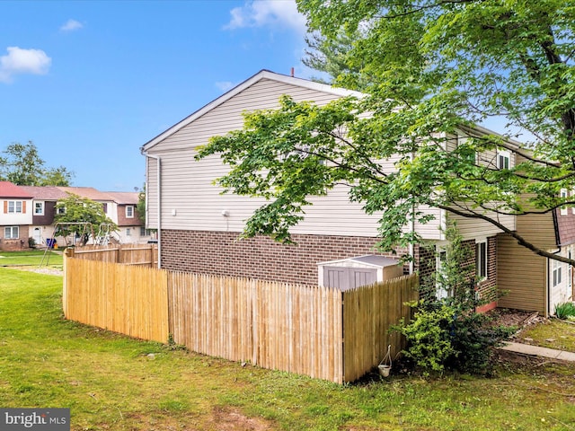 8822 Stauffer Rd, Walkersville, MD 21793 - view of home's exterior with a residential view