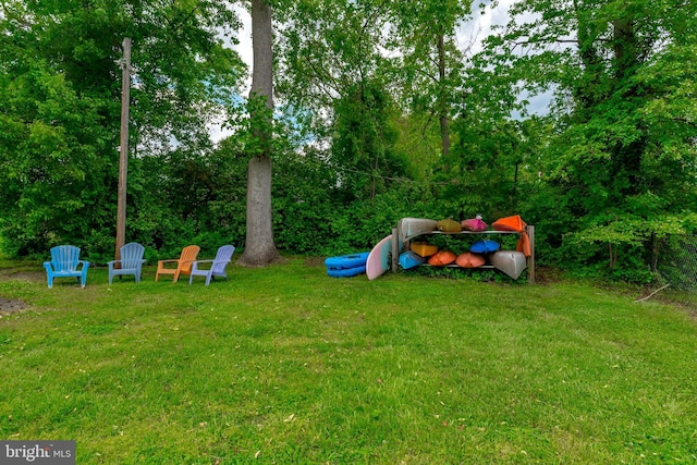 827 Janice Dr, Annapolis, MD 21403 - view of grassy yard