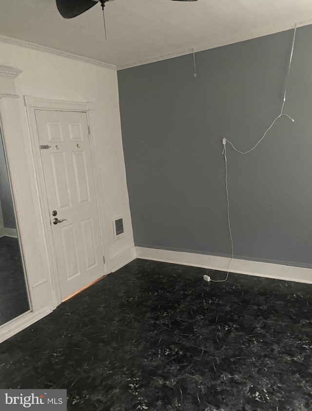 813 E Russell St, Philadelphia, PA 19134 - unfurnished room featuring baseboards, ornamental molding, and a ceiling fan