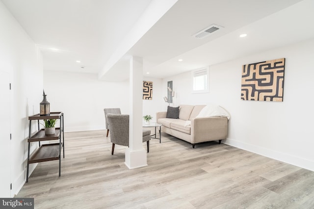 4620 Hunt Pl NE, Washington, DC 20019 - sitting room featuring light wood-style flooring, baseboards, and recessed lighting