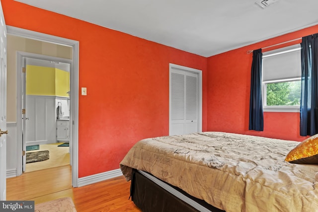 115 Diller Rd, New Cumberland, PA 17070 - bedroom with light wood-style flooring and a closet