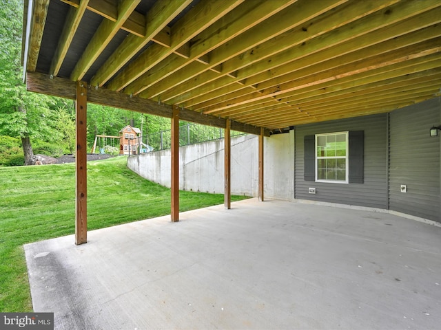 226 Crimson Ln, Elizabethtown, PA 17022 - view of patio / terrace
