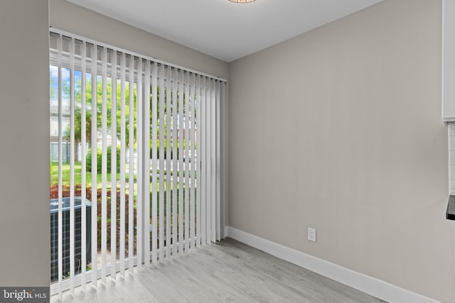9001 Ridge Ave Unit 14, Philadelphia, PA 19128 - unfurnished room featuring baseboards and wood finished floors