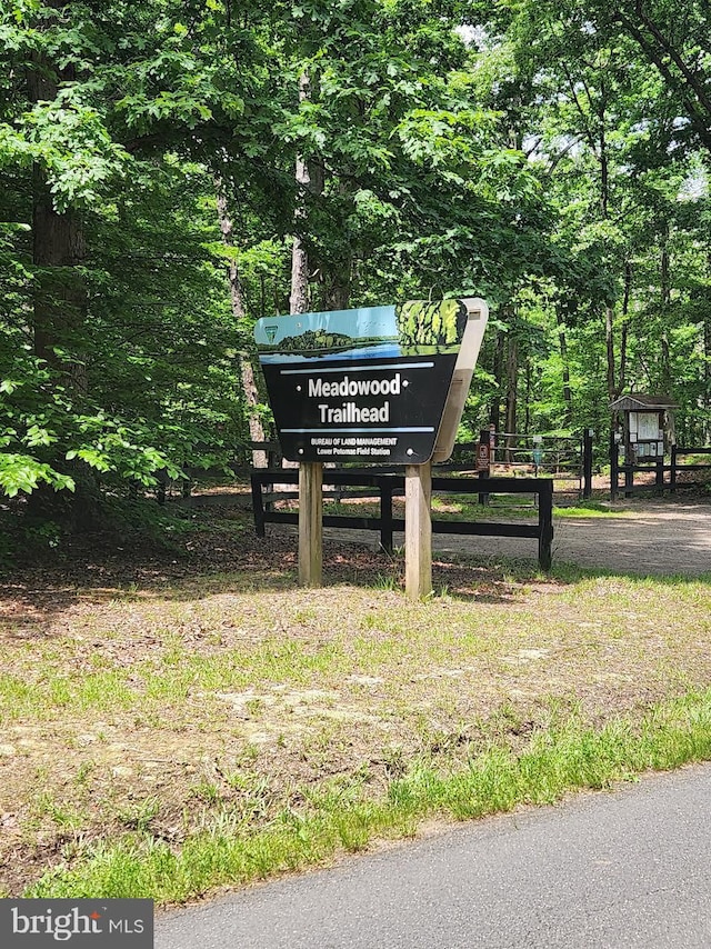 10412 Midway Ln, Lorton, VA 22079 - exterior view