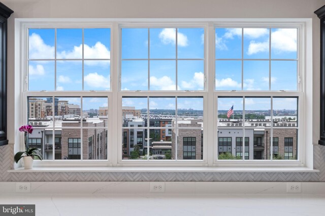 501 Triggerfish Dr, Oxon Hill, MD 20745 - detailed view of a view of city
