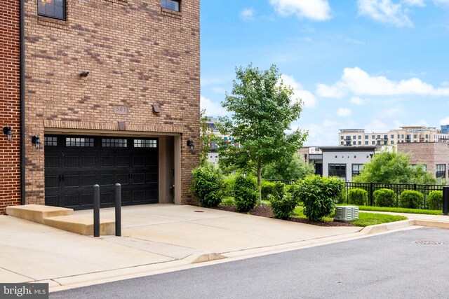 501 Triggerfish Dr, Oxon Hill, MD 20745 - garage with driveway