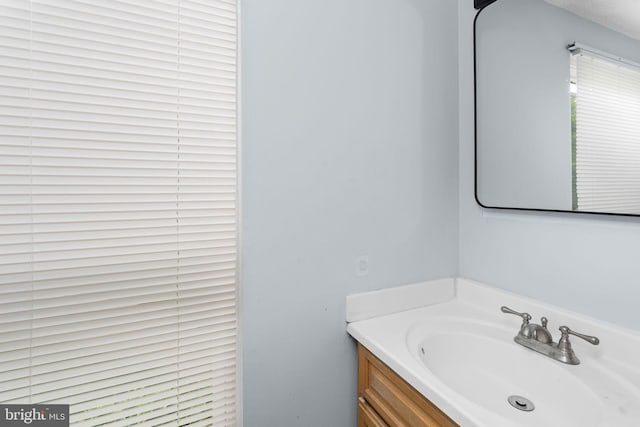 7 Woodland Ct, Hamilton, NJ 08610 - bathroom with a sink