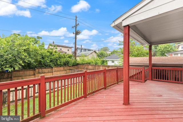 2811 Westfield Ave, Baltimore, MD 21214 - wooden terrace with a fenced backyard
