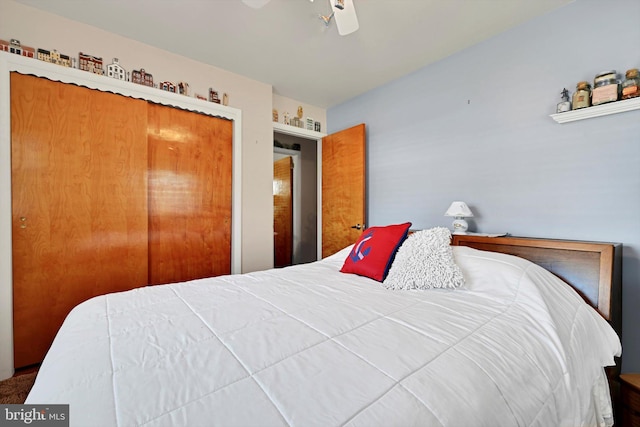bedroom featuring a closet and ceiling fan