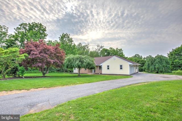 1017 Mill Rd, Leesport, PA 19533 - view of front of home with a front lawn, driveway, brick siding, and a garage
