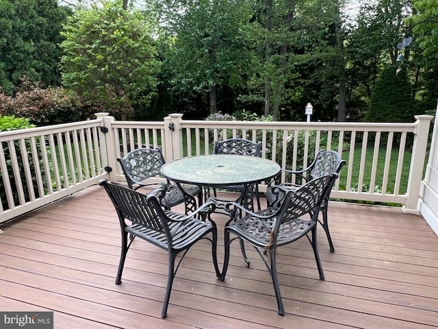 612 Howard Ave, Pitman, NJ 08071 - wooden deck with outdoor dining space