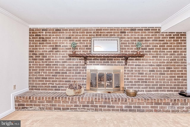 detailed view of a fireplace, crown molding, carpet flooring, and baseboards