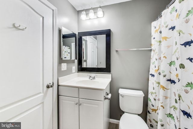 2307 Springdale Ln, Waldorf, MD 20603 - full bathroom with vanity and a shower with curtain
