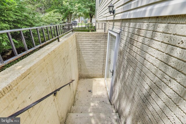 2307 Springdale Ln, Waldorf, MD 20603 - view of home's exterior