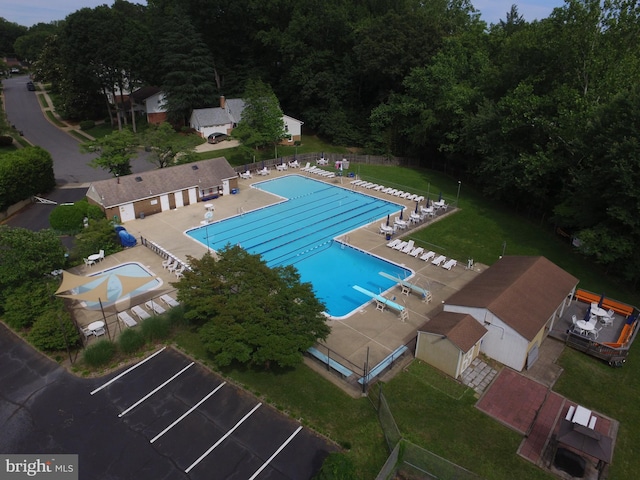 7750 Carrleigh Pkwy, Springfield, VA 22152 - aerial view of property's location featuring a pool