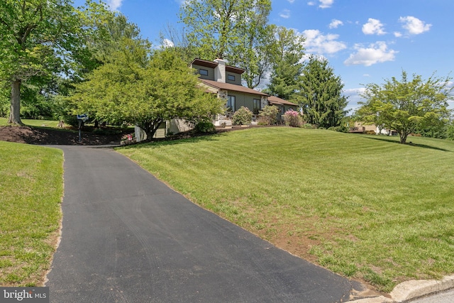 4 Fox Ridge Rd, Glenmoore, PA 19343 - view of front facade with a front yard