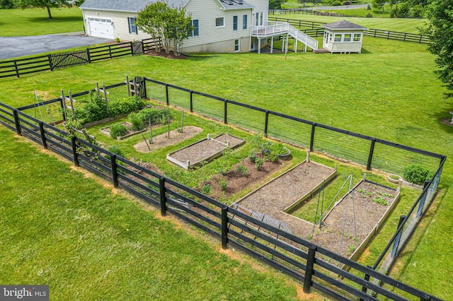 38452 Millstone, Purcellville, VA 20132 - view of yard with a garden and driveway