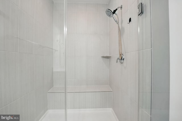 9870 Buchanan Loop, Manassas, VA 20110 - bathroom with a stall shower