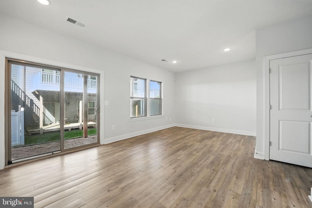 9870 Buchanan Loop, Manassas, VA 20110 - spare room featuring wood finished floors, baseboards, and recessed lighting