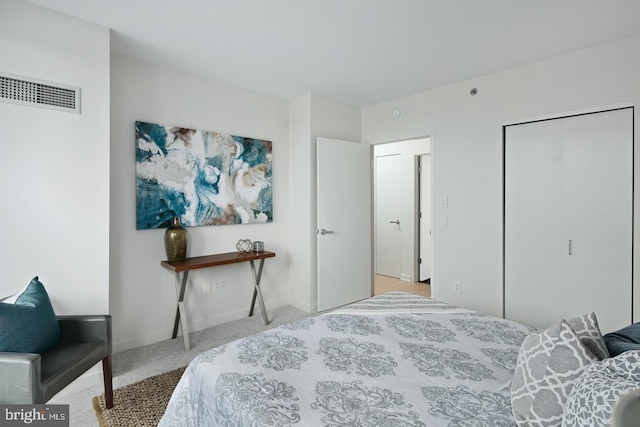 2101 Market St Unit 3405, Philadelphia, PA 19103 - bedroom with carpet, baseboards, and a closet