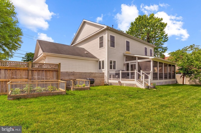 6034 Franconia Rd, Alexandria, VA 22310 - back of property with a sunroom and a garden