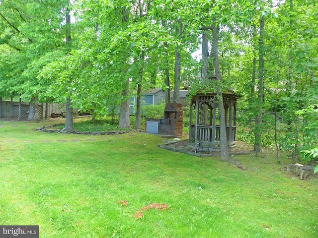 5 Bamborough Ct, Baltimore, MD 21236 - view of yard featuring a gazebo