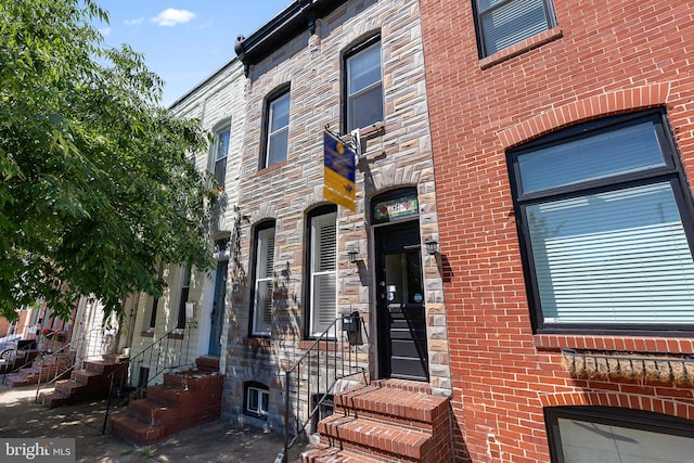 834 S E Ave, Baltimore, MD 21224