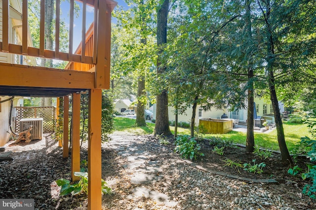 5938 New England Woods Dr, Burke, VA 22015 - view of yard
