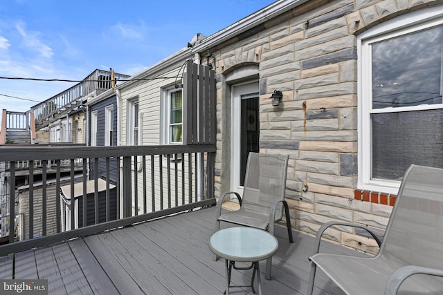 220 S E Ave, Baltimore, MD 21224 - view of wooden deck