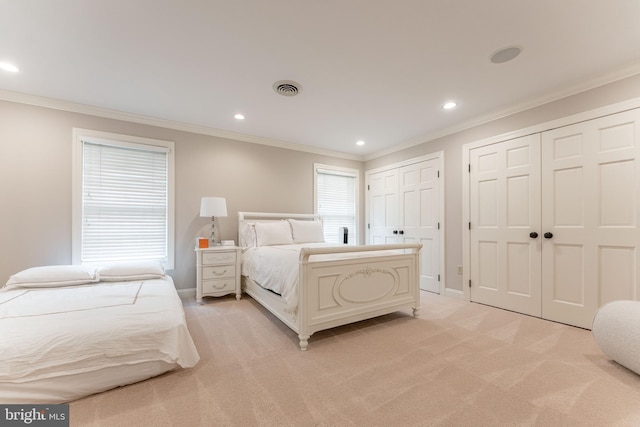 201 Dogwood Slope Rd, Wilmington, DE 19807 - bedroom featuring multiple closets, crown molding, light carpet, and recessed lighting