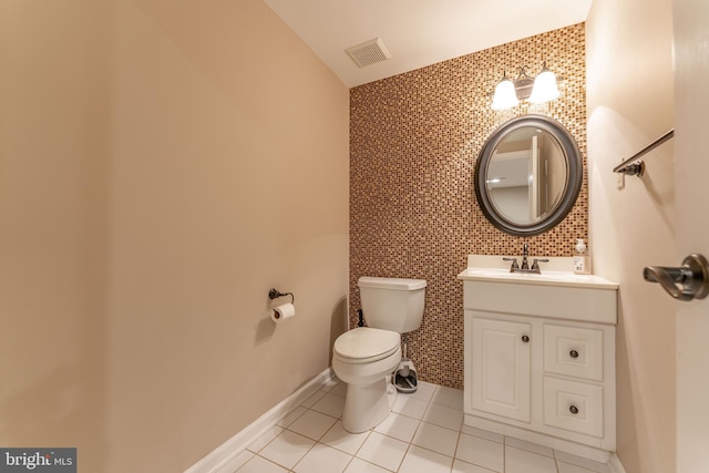 201 Dogwood Slope Rd, Wilmington, DE 19807 - bathroom featuring tile patterned flooring, vanity, and tile walls