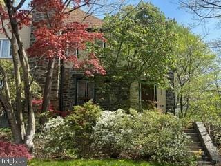 view of side of property