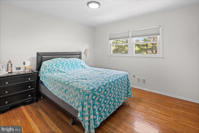 19 Strassberg Ct, Hamilton, NJ 08690 - bedroom with wood-type flooring and baseboards