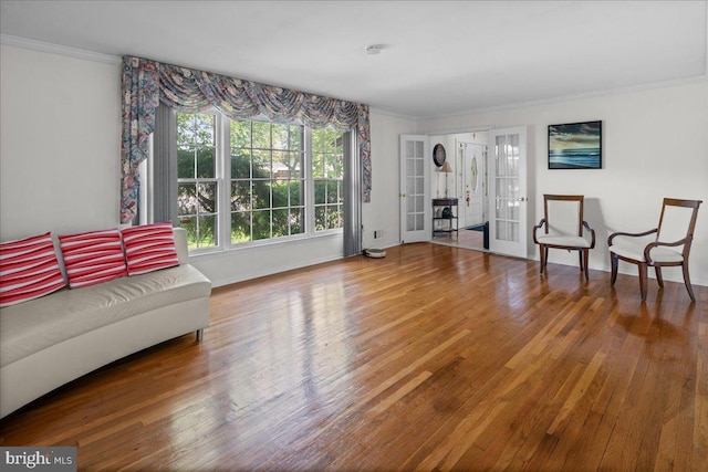 19 Strassberg Ct, Hamilton, NJ 08690 - living area featuring ornamental molding, wood finished floors, and baseboards