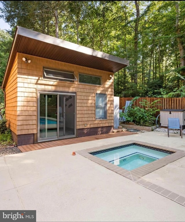8323 Morningside Dr, Manassas, VA 20112 - view of pool featuring an in-ground hot tub, a patio area, and a swimming pool