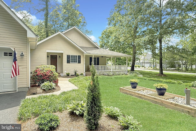 10 Greystone Dr, Lewes, DE 19958 - view of front of property with a porch and a front lawn