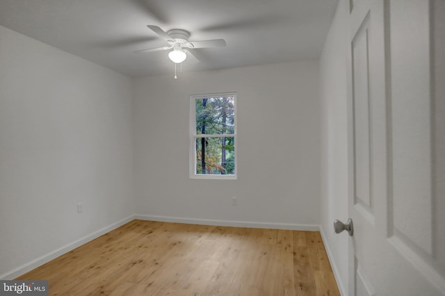 7 Cross Trl, Fairfield, PA 17320 - unfurnished room with baseboards, light wood-type flooring, and a ceiling fan