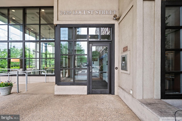 view of entrance to property