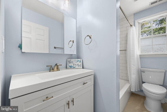 600 Trenton Rd, Langhorne, PA 19047 - bathroom featuring toilet, vanity, tile patterned floors, and shower / bathtub combination with curtain
