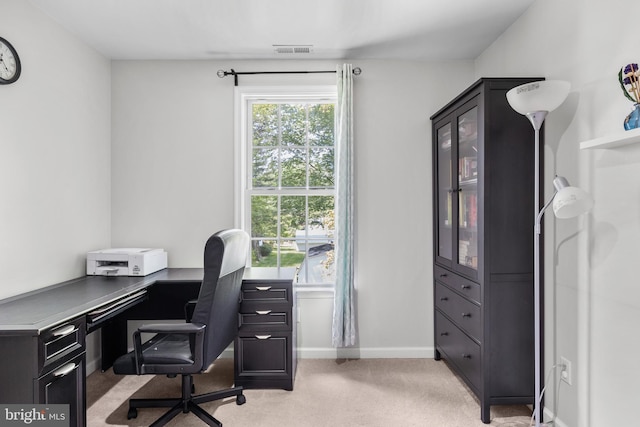600 Trenton Rd, Langhorne, PA 19047 - office space with light carpet and baseboards
