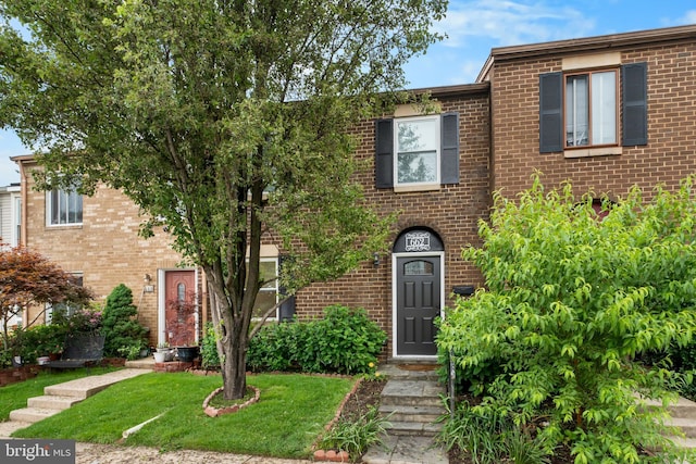 662 W Side Dr Unit 1-H, Gaithersburg, MD 20878 - multi unit property featuring brick siding and a front lawn