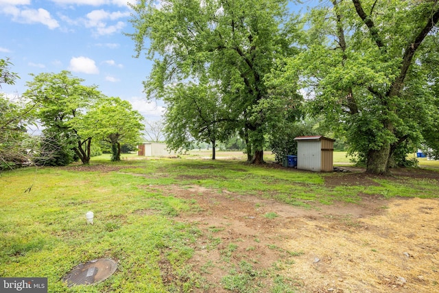 1985 W Blvd, Malaga, NJ 08328 - view of yard with a shed and an outdoor structure