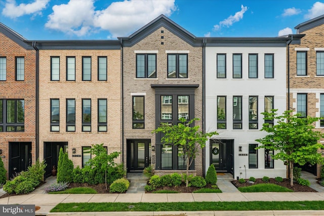 20383 Codman Dr, Ashburn, VA 20147 - townhome / multi-family property with brick siding