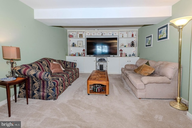 818 Aylesbury Garth, Arnold, MD 21012 - living area with carpet floors and baseboards