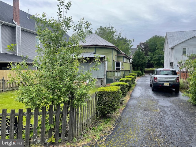 120 Hanover St, Pemberton, NJ 08068 - view of front of house with driveway