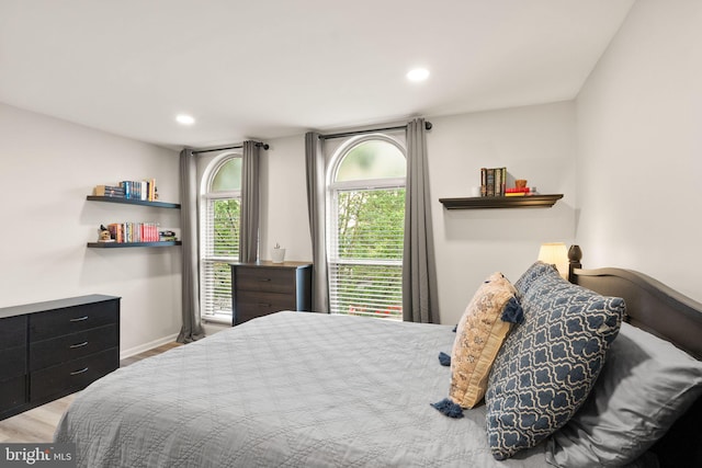 7 Canterbury Sq Unit 401, Alexandria, VA 22304 - bedroom with wood finished floors, recessed lighting, and baseboards