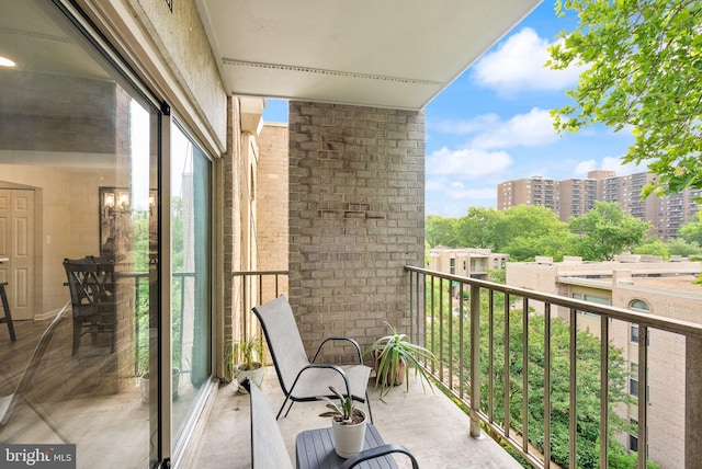 7 Canterbury Sq Unit 401, Alexandria, VA 22304 - view of balcony