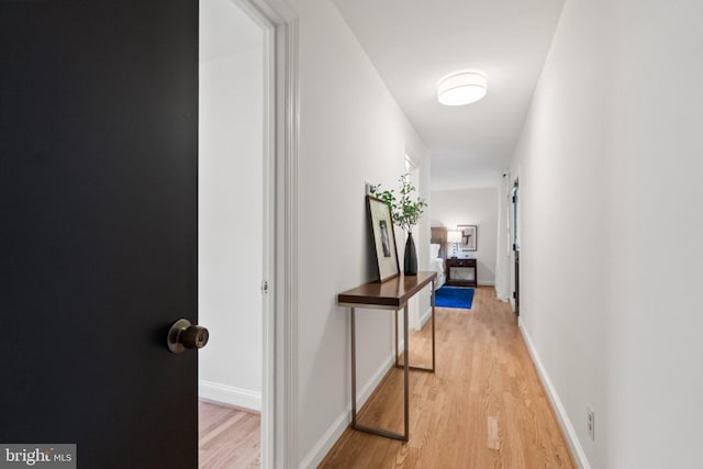 4009 30th St N, Arlington, VA 22207 - hallway with light wood-style floors and baseboards