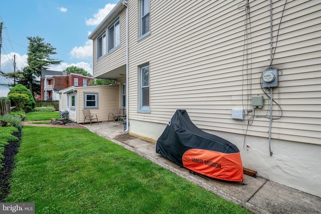 848 Houston St, Columbia, PA 17512 - view of side of home featuring a patio area