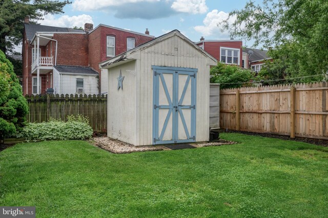 848 Houston St, Columbia, PA 17512 - view of shed